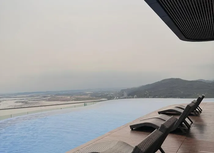 21homestay Bay Sea View, Marina Beach, Alacarte Hạ Long
