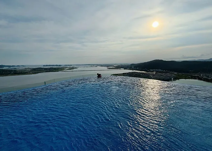 21homestay Bay Sea View, Marina Beach, Alacarte